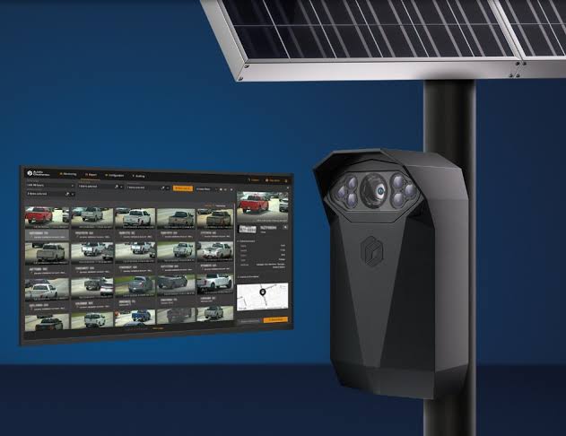 Genetec Cloud Runner solar-ready retrofit camera